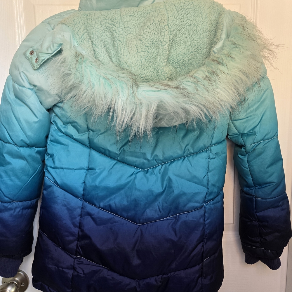 Blue Gradient Puffer Jacket - Picture 3 of 4